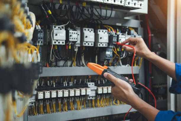 Best Local Electrician Companies  in Garden City, NY