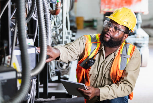 Best Commercial Electrician Services  in Garden City, NY